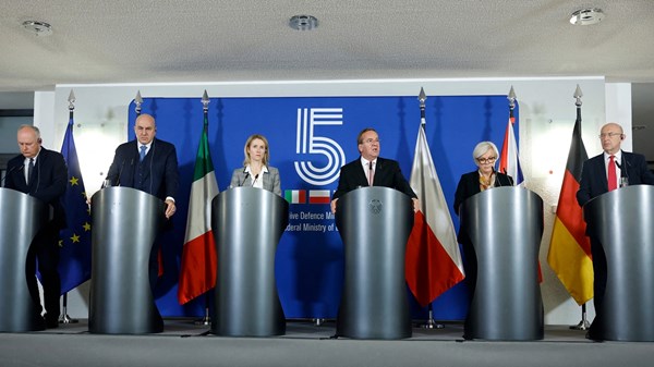 53bc4827-0097-4610-aa05-eba1d80998f8.jpg